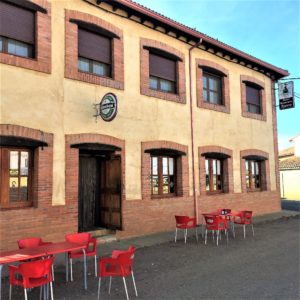 Hostal Rivero Bercianos del Real Camino